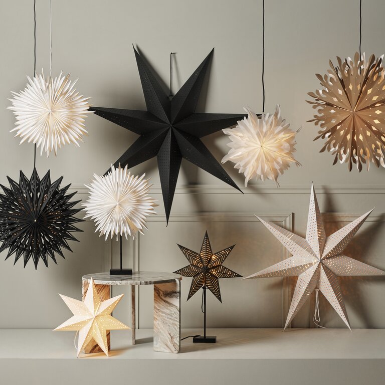 Julelys ute skaper god julestemning